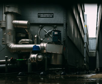 The relationship between signal lines, power lines and connectors is actually so important.